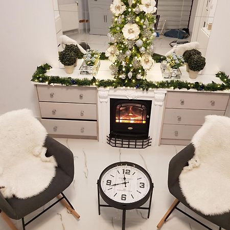 Duplex Marquis Apartment Brasov Luaran gambar
