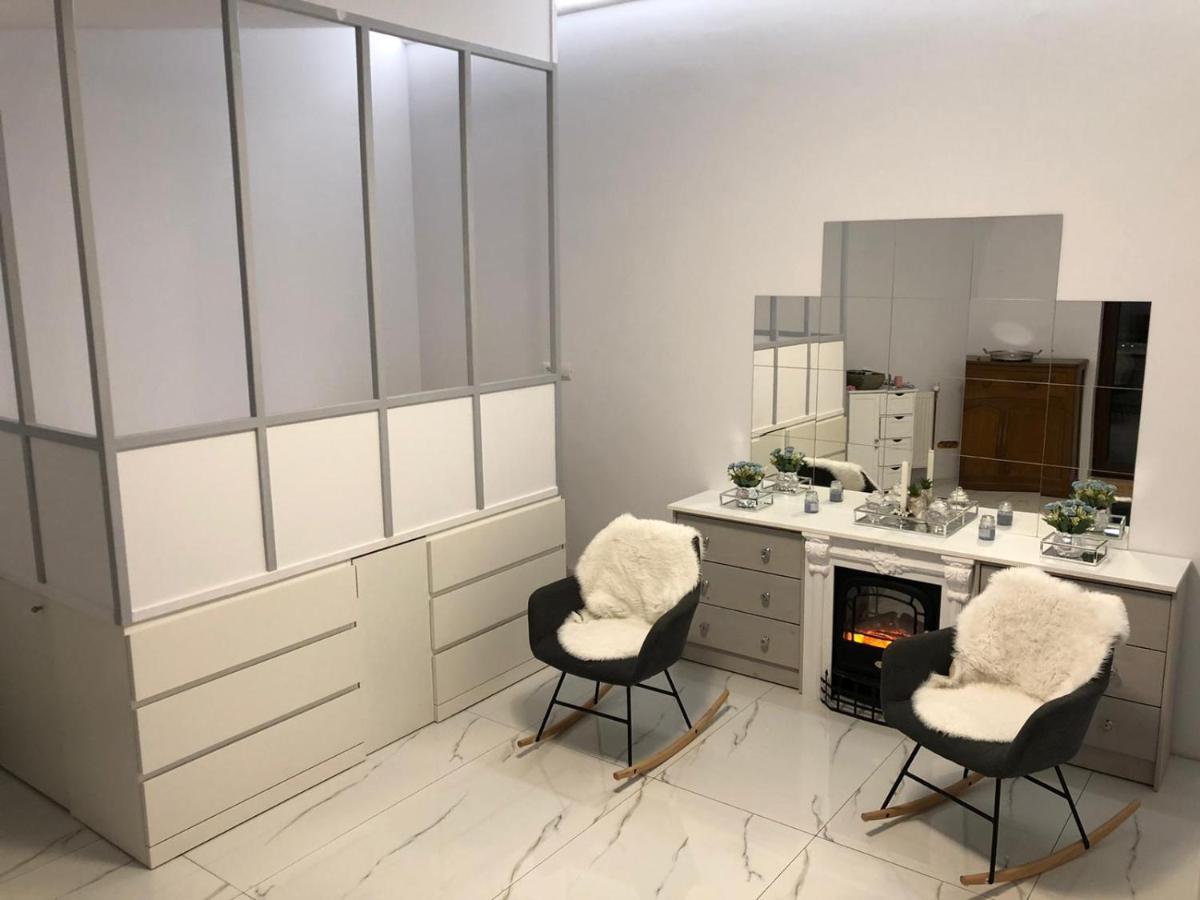 Duplex Marquis Apartment Brasov Luaran gambar