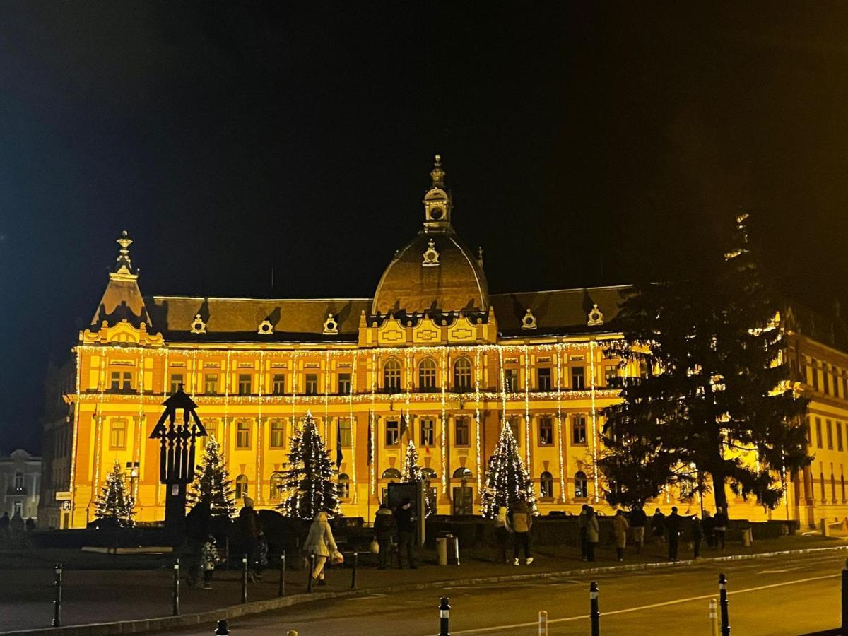 Duplex Marquis Apartment Brasov Luaran gambar